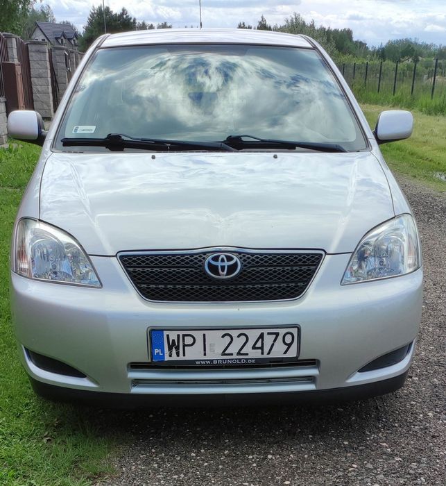 Toyota Corolla e12