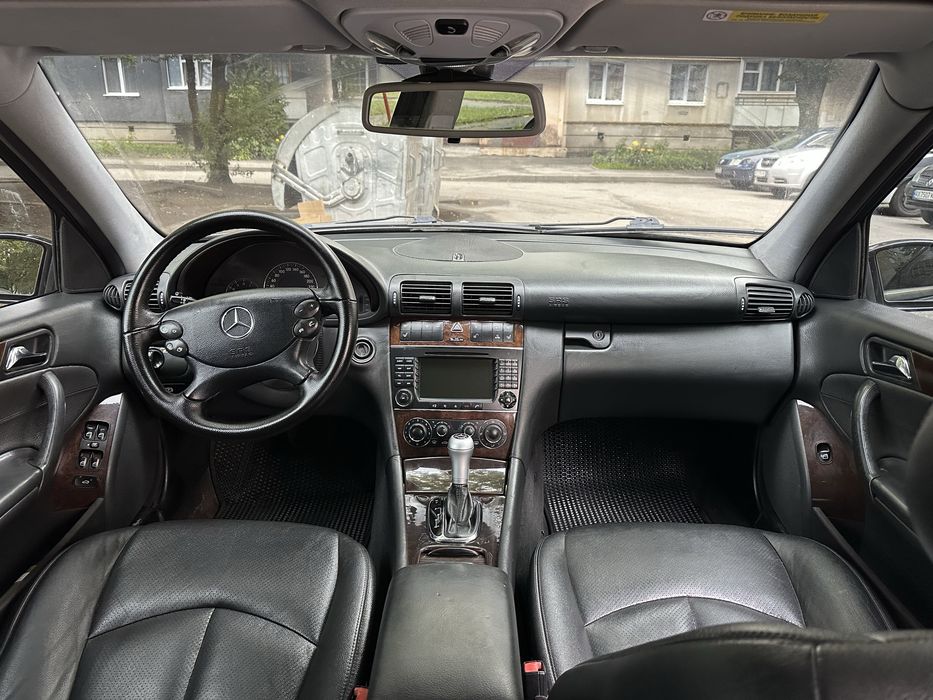 Mercedes-Benz C-Class 2004 VIN WDB2030461A641019 фото оголошення 8 з 11