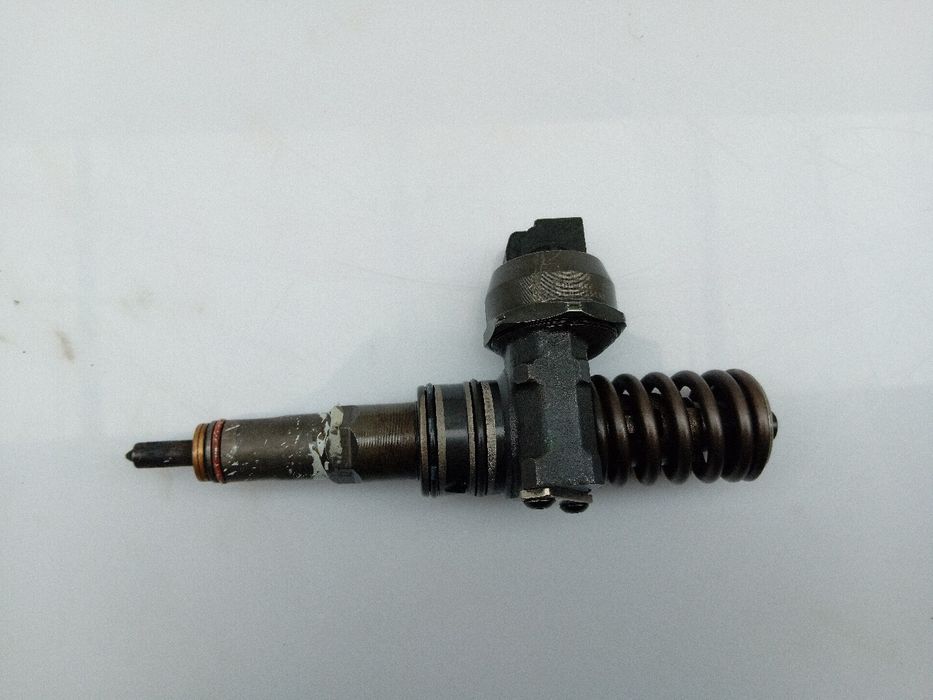 Injetor AUDI A4 (8EC, B7)