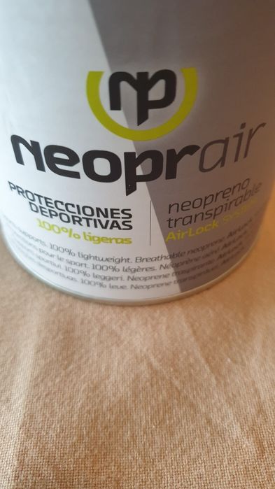 Apoio neoprair de ombro - Novo