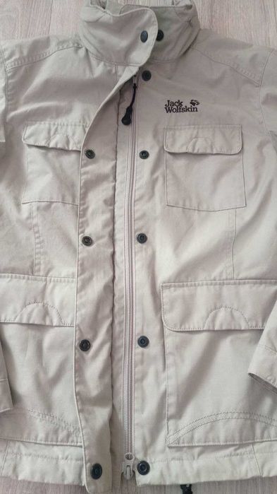 Куртка вітровка жіноча Jack Wolfskin, розмір S