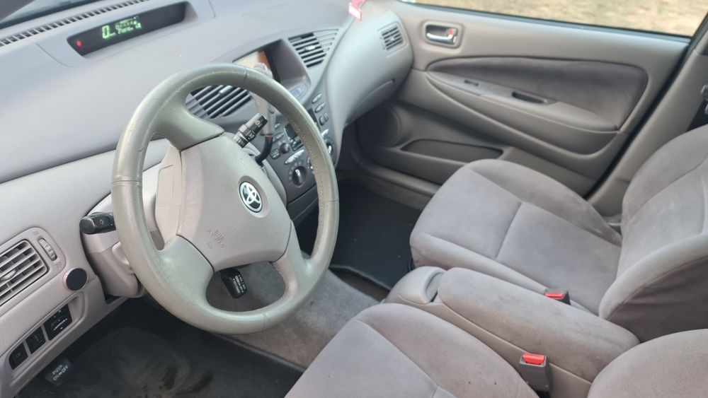 Toyota Prius. 1.5 B. Hybrid. Bez rdzy. Szwajcar. Serwis. Bezwyp.