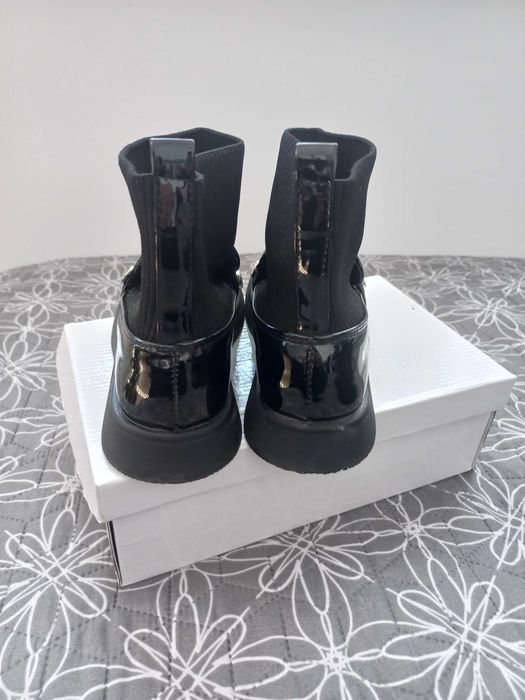 Buty dla dziewczynki 35 rozmiar