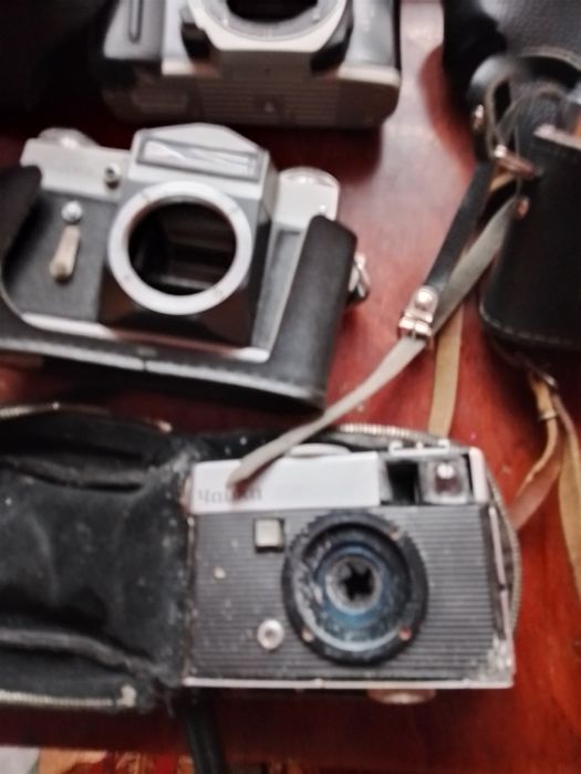 Продам разние фотоаппарати