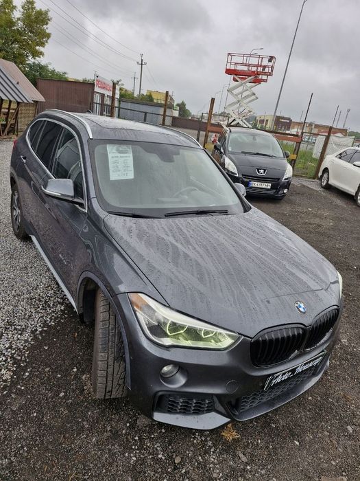 продам BMW X1 2016