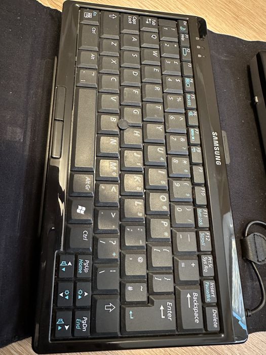 Samsung Q1 Ultra Mobile PC