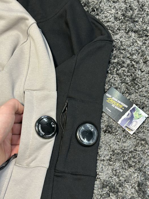 Худи сп компани /  Зіп худі C.P. Company / зіпка сіпі з лінзою
