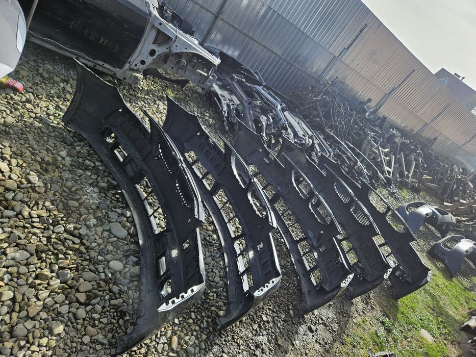 Бампер БМВ Е60 Е61 BMW E60 E61 Розборка Шрот Запчастини Запчасти