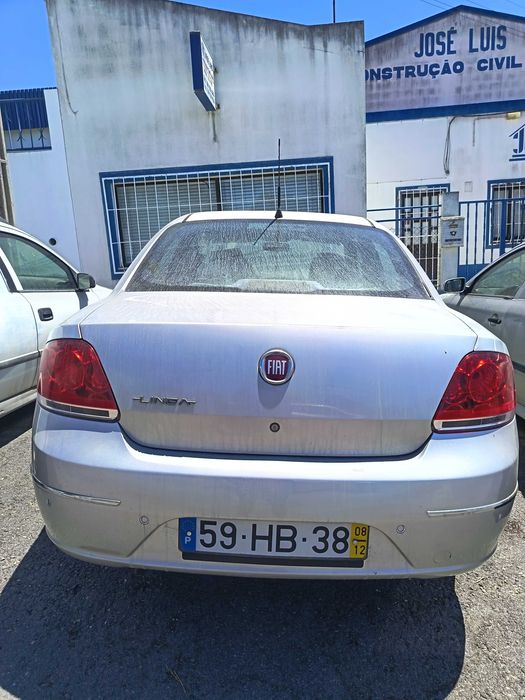`Fiat Linea 1.3 Multijet 2008 Avariado - Pa Peças` - *Preço*: `1700`*Negociável*: ` - *A- * *Nº de portas*: `5` - *Cor*: `PrataVENDO