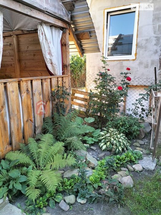 Продається будинок з ділянкою для відпочинку