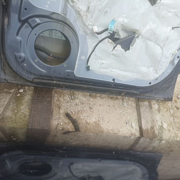 Шевроле епіка двері