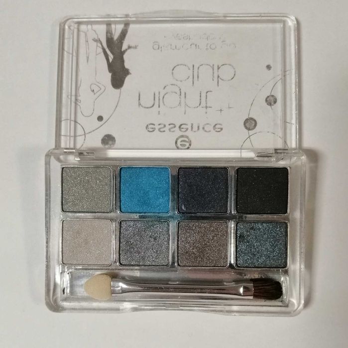 essence | palete de sombras night club (azul)