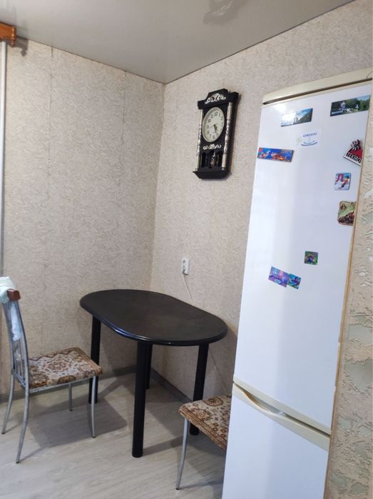 Здається 1- кімнатна ЦЕНТР квартира на довготривалий термін