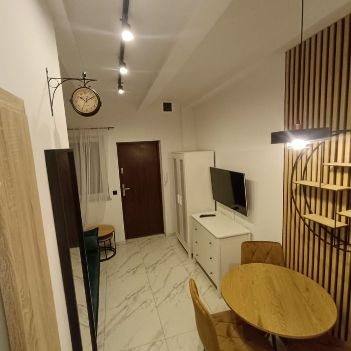 StylowA kawalerka loft czerwona cegła Industrialne stylowe Podmurna Toruń BEZCZYNSZOWE!!