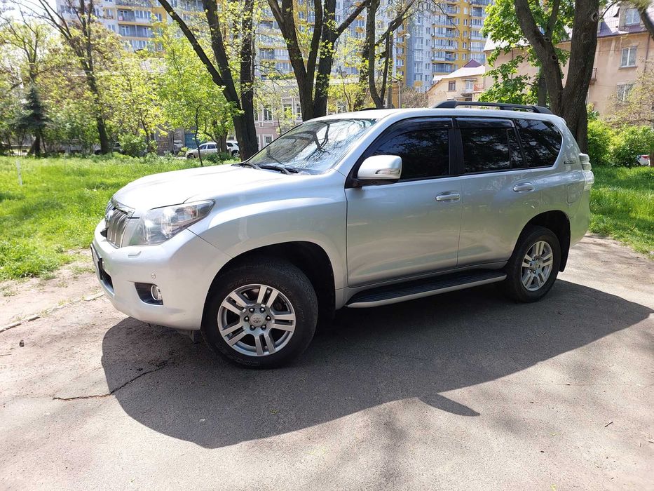 Toyota Land Cruiser Prado 2010