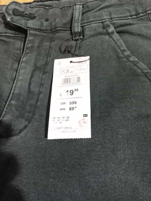 Джинси нові дитячі Reserved  152