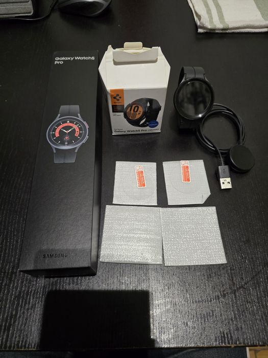 Samsung Galaxy Watch Pro 5 Titanium Black - LTE