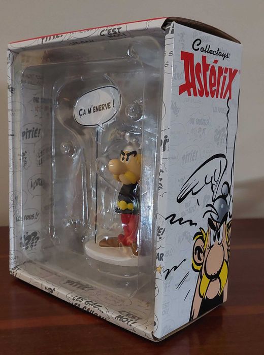 Asterix em resina com legenda