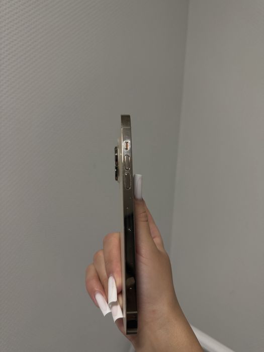 Продам свій Iphone 14 pro max 128 gb