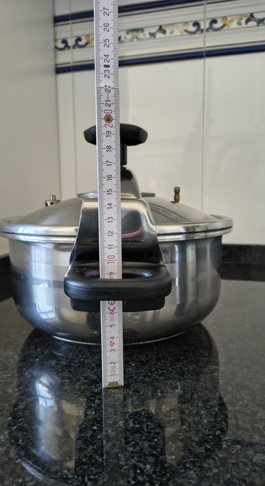 Panela de pressão 4,8 lt
