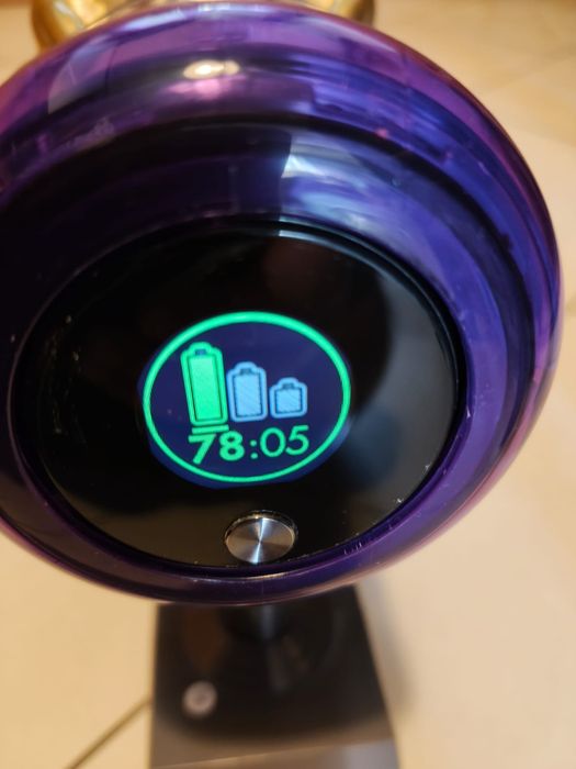 Dyson v11 absolute