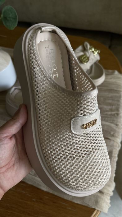 Шльопанці жіночі 36р, Польща