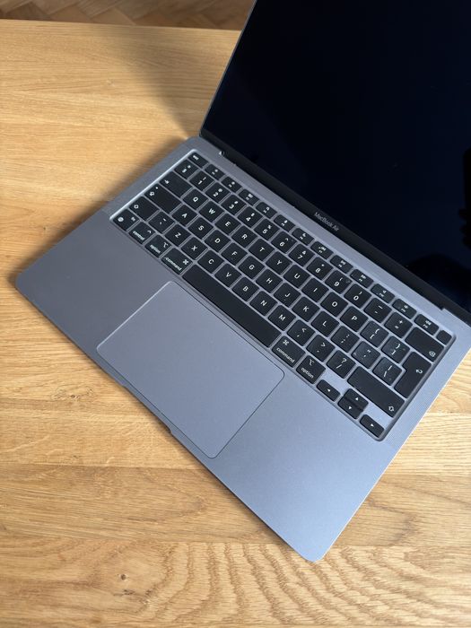 MacBook Air M1 2020 8GB 256GB | 85% baterii | Space Gray | Sprawny