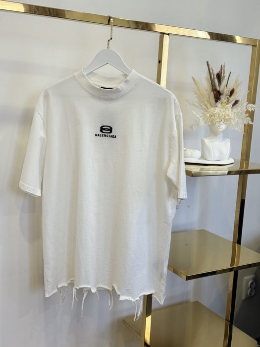 Футболка баленсівгв 1:1 balenciaga gucci miumiu chrome hearts