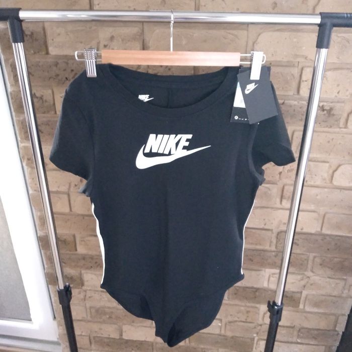 Nike body damskie nowe oryginalne