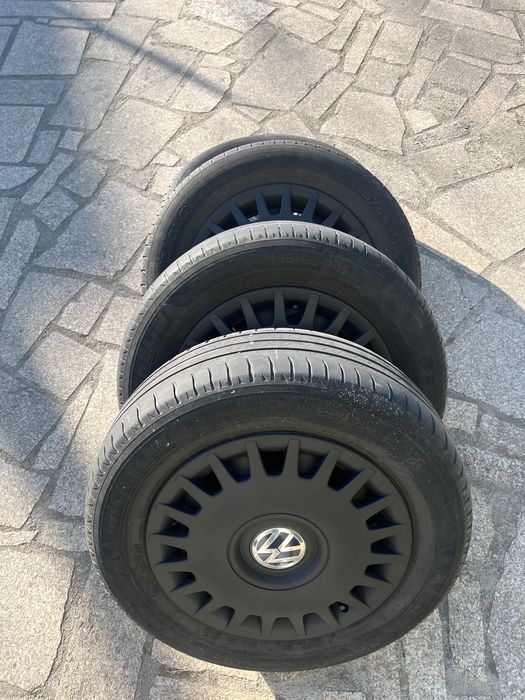 4 jantes de ferro c/pneus + tampões originais VW