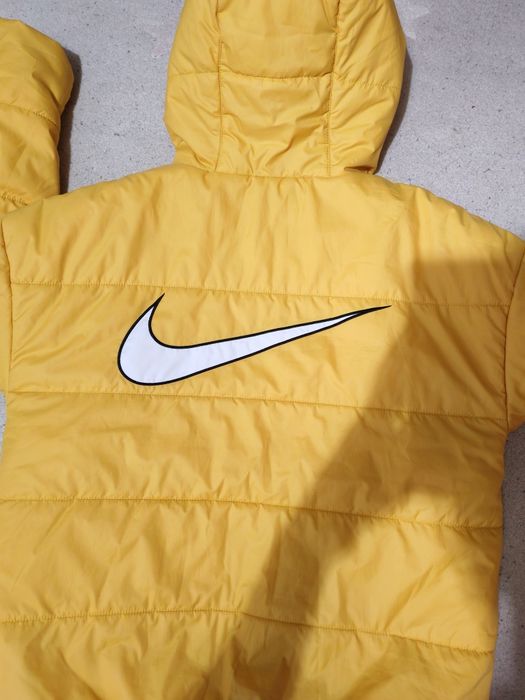 Casaco Puffer da Nike Amarelo