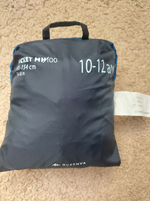Kurtka przeciwdeszczowa Decathlon 10-12 lat