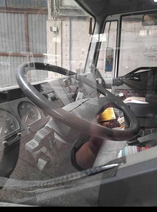 Iveco euro cargo 100E15