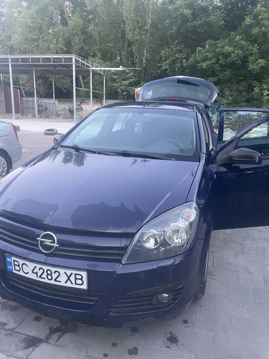 Opel Astra H 1,4 бензин