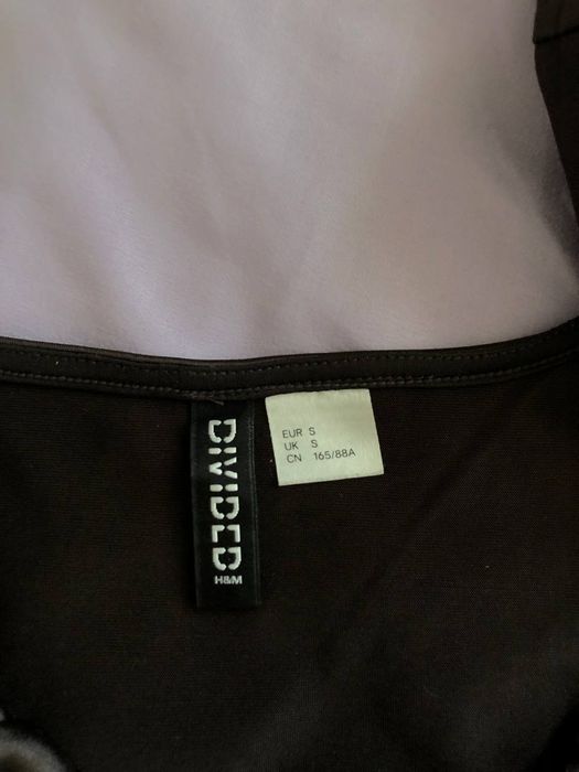 Коротке темно-коричневе плаття