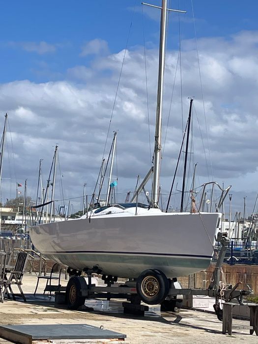 Barco a Vela jeanneau