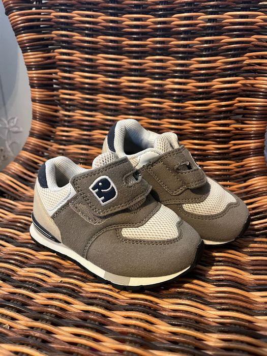 кросівки elefanten