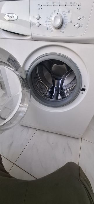 Máquina lavar roupa