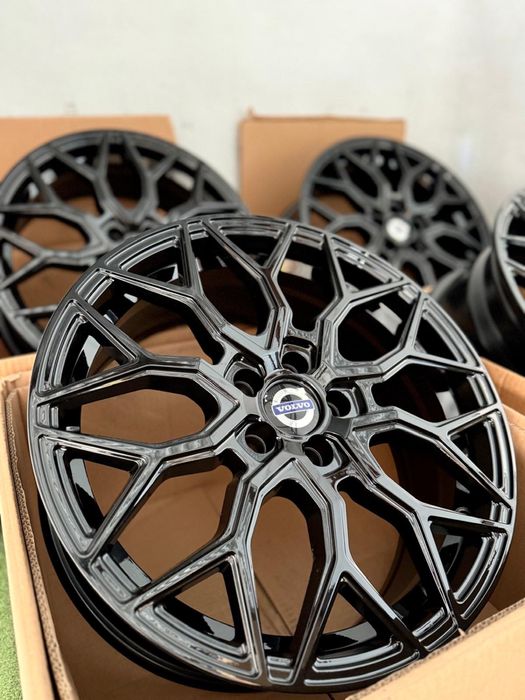 Nowe alufelgi 5x108 18” Volvo XC40 XC60 S80 S90 V40 V50 V60 V70