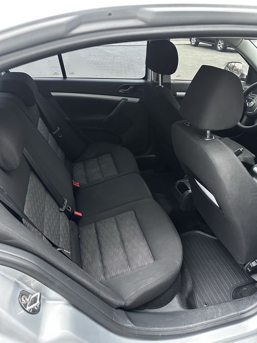 Skoda Octavia A5 1.6 газ/бенз