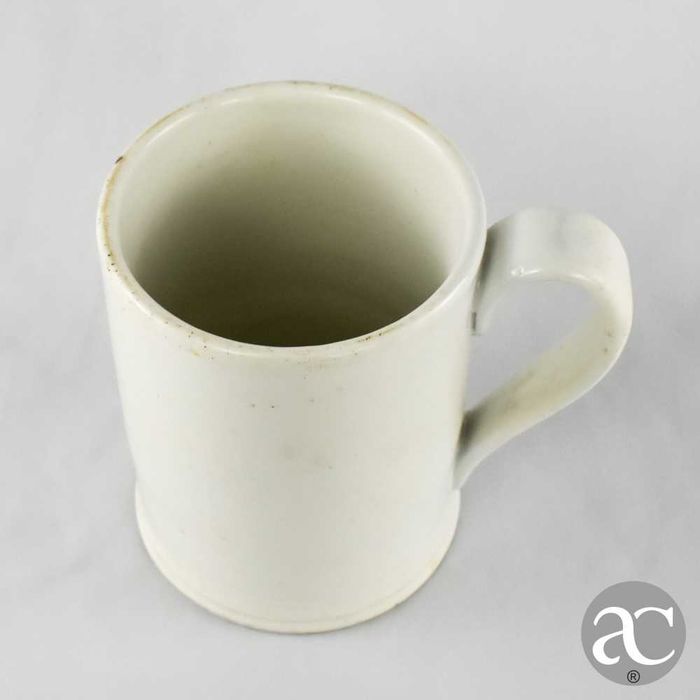 Caneca em porcelana Branca Vista Alegre