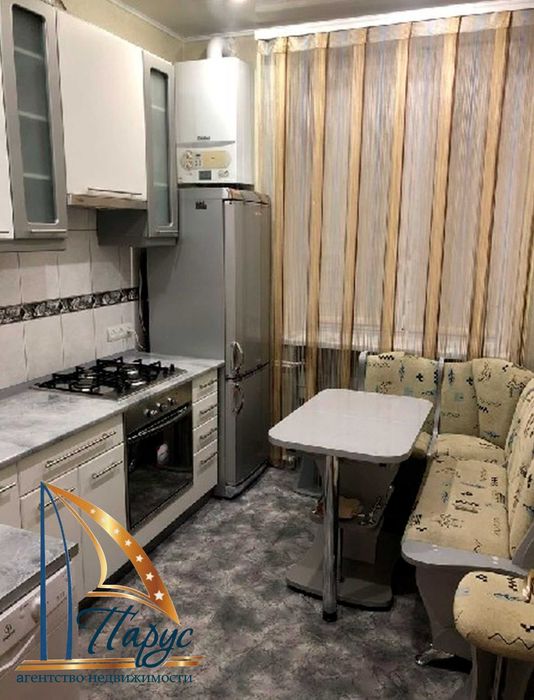 3-кімнатна сталінка на БШ автономне опалення сертифікат 1/5