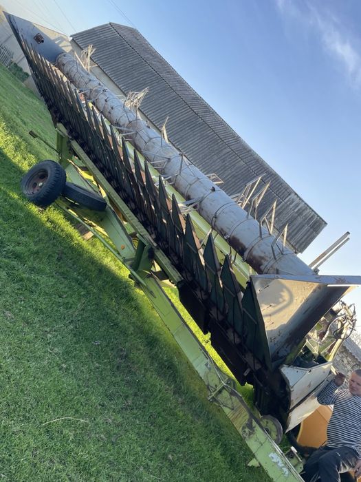 Комбайн Claas Lexion 460