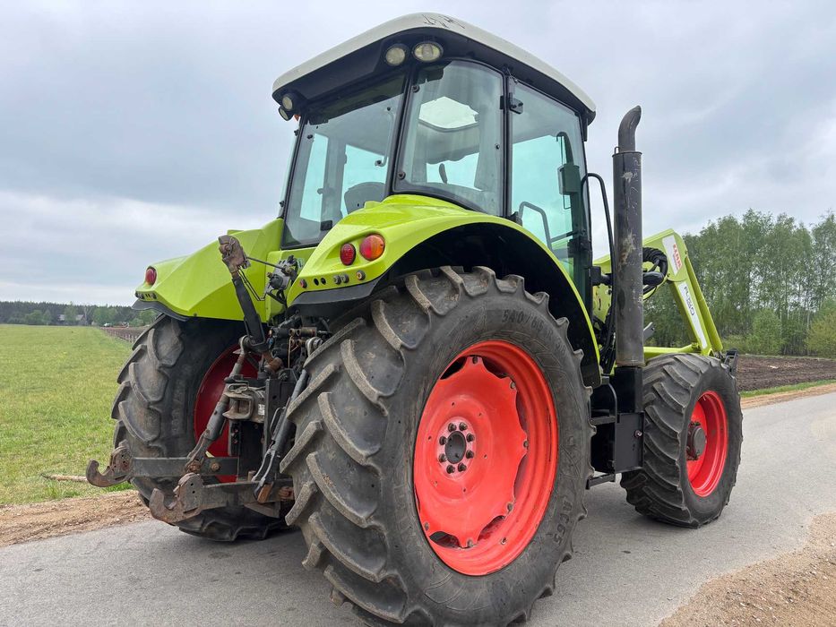Claas Arion 520 nie Valtra