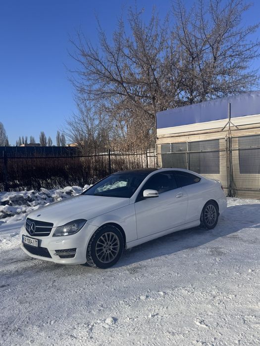 Продам авто Mercedes Benz C - Class 2015