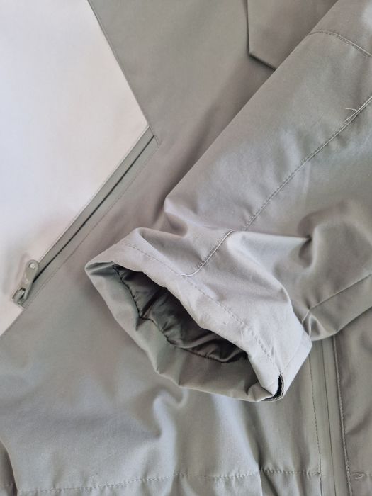 Куртка Zara  плащовка з тонкою синтепоновою підкладкою 140cm