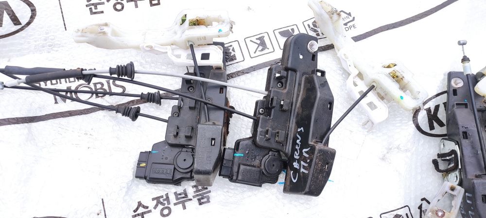 Замок двери Киа Сид,Каренс,Kia Ceed,Carens,Хюндай Соната,Hyundai Sonat