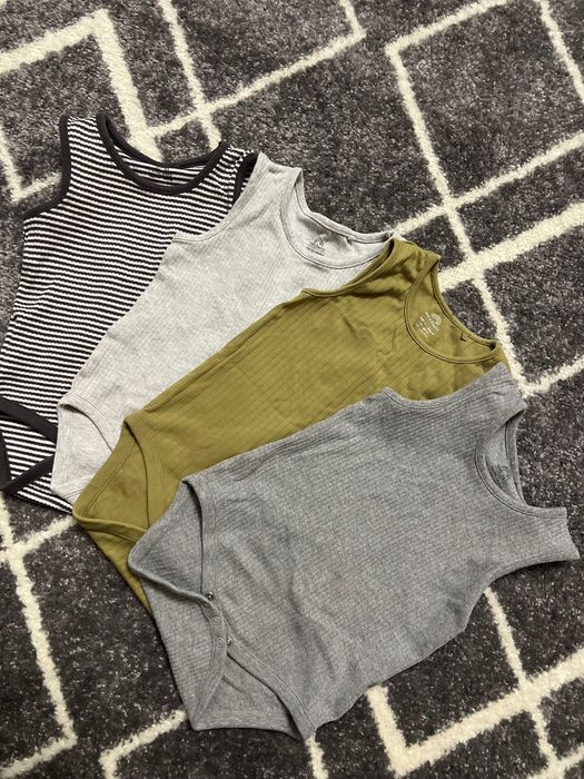 Набір дитячих боді 92 см.