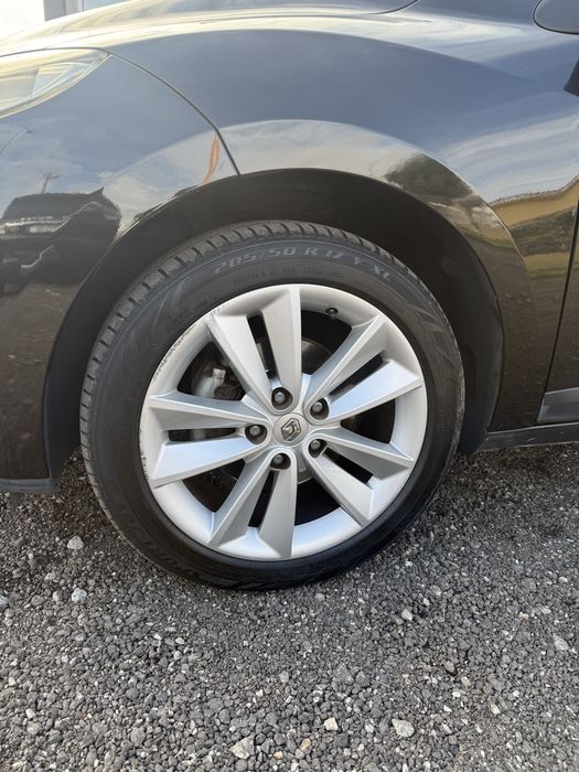 Renault Megane 1.5 DCI Dynamique S — photo 3