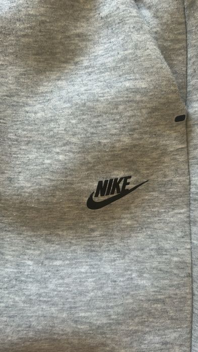 Nike tech spodenki